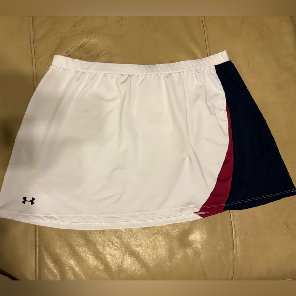Under‎ Armour Skirt Womens Medium XL White Tennis Athletic Activewear Blue